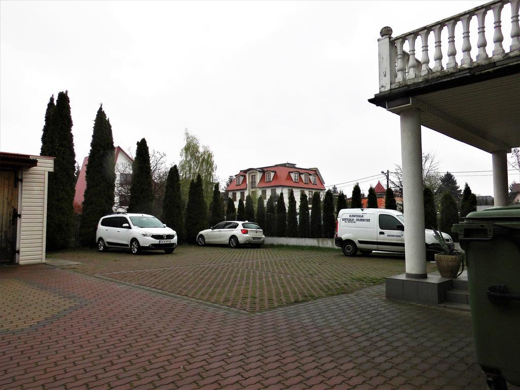 Rezydencja Parkowa Hotel Varsovia Exterior foto